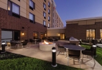 03_TownePlace Suites Harrisburg West Mechanicsburg - BBQ and Picnic Area - 996640.jpg