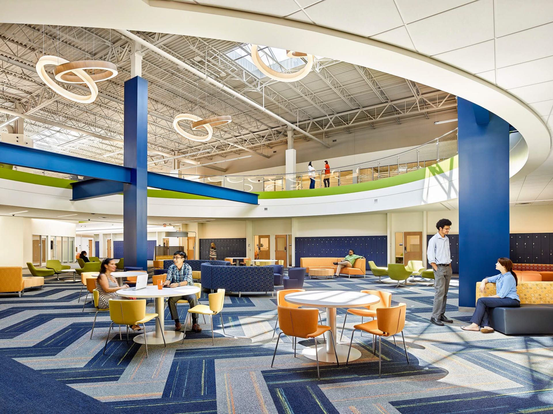 Center Atrium Lounge First Floor